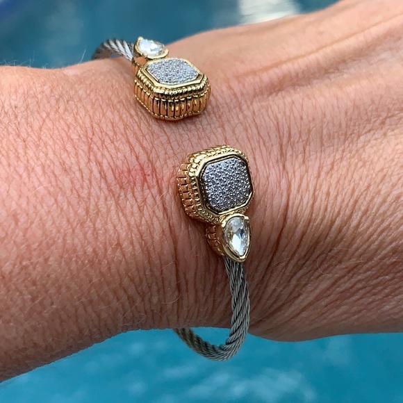 New Designer inspired two toned bracelet - Picture 5 of 7